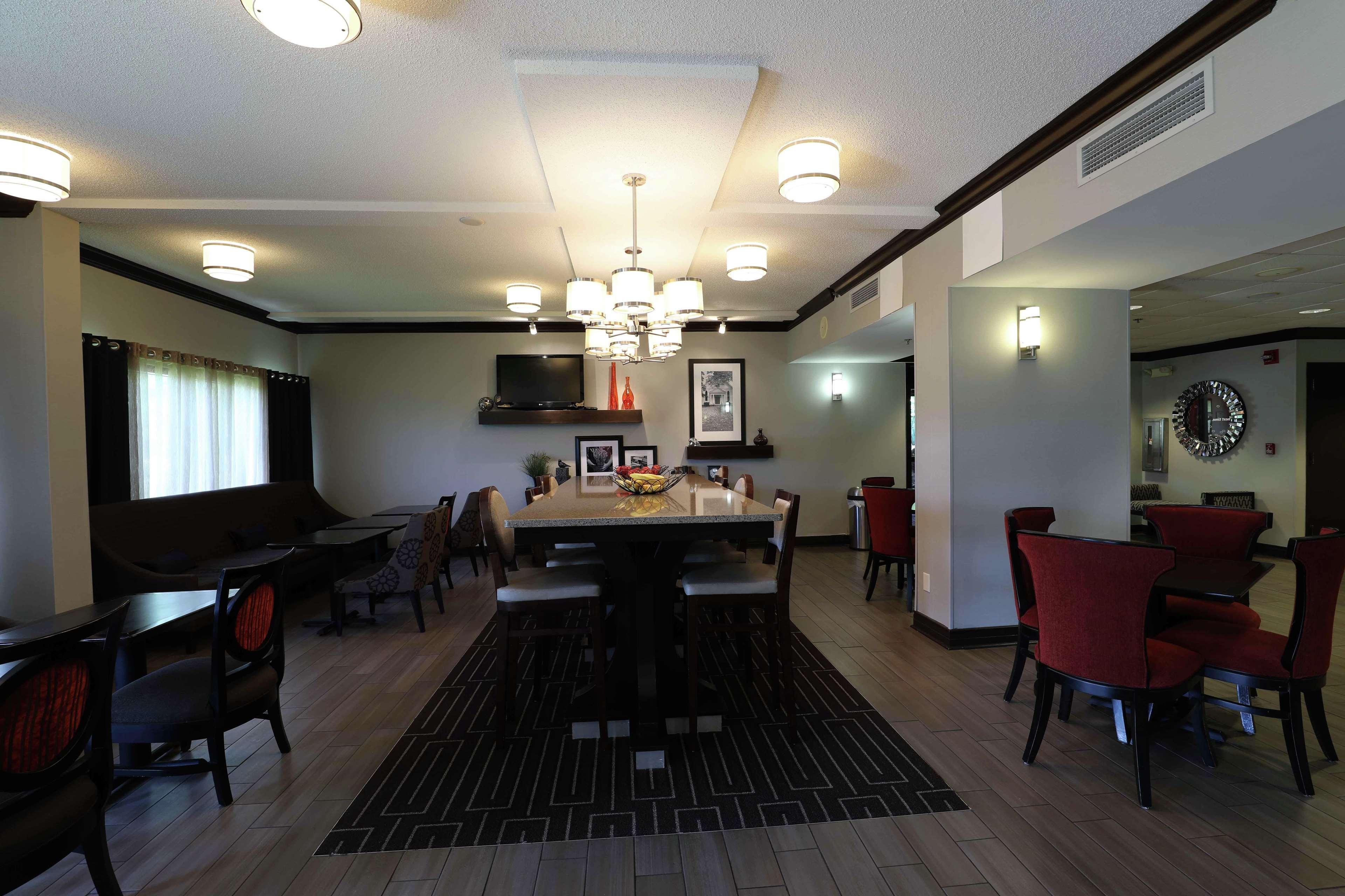 Hampton Inn Dyersburg Eksteriør billede