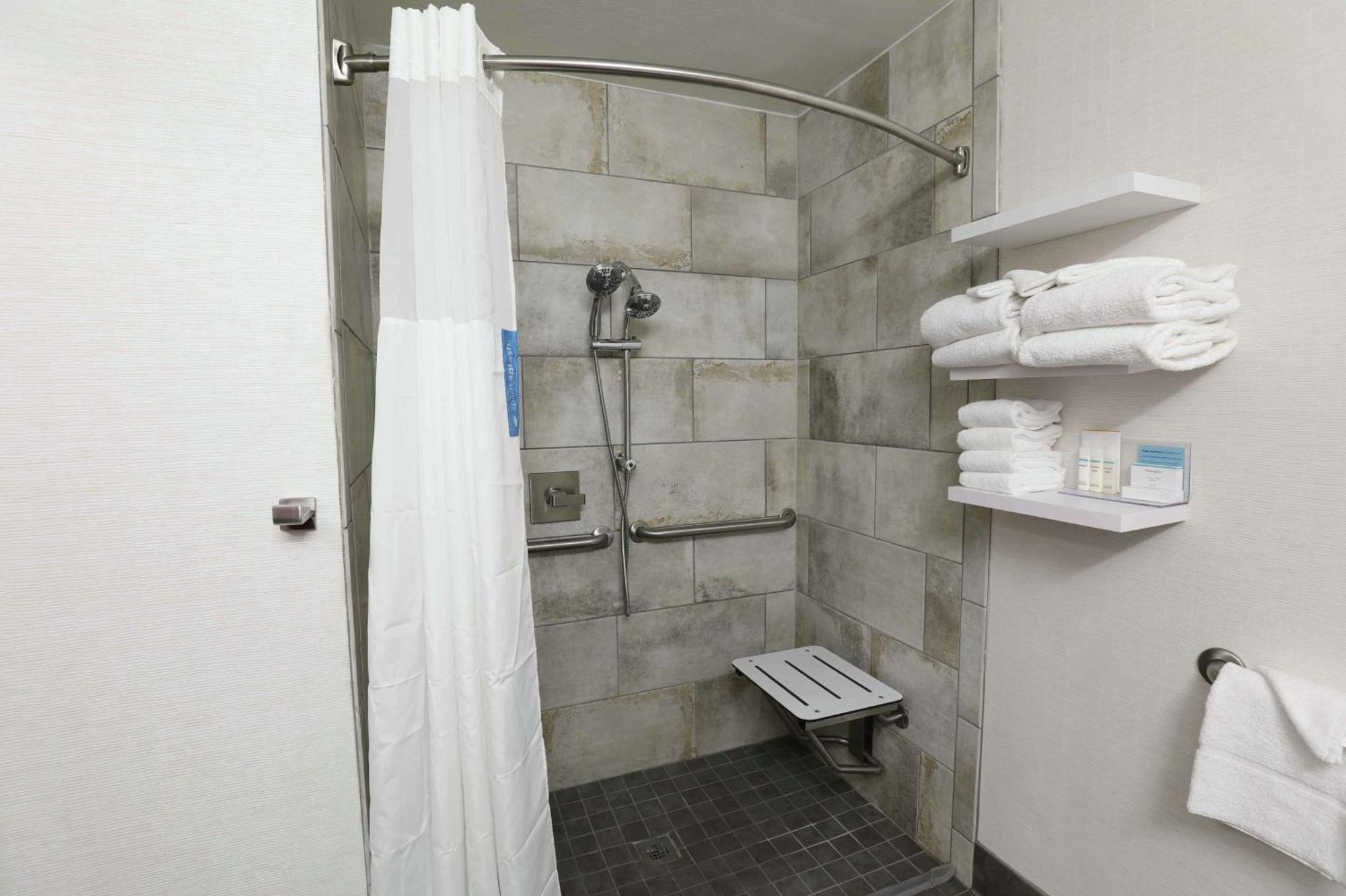 Hampton Inn Dyersburg Eksteriør billede